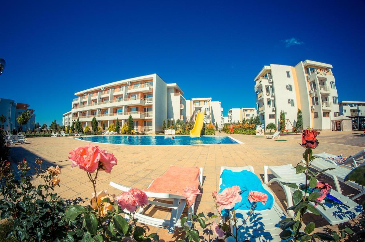 Nessebar Fort Club - Prestige Apartments ساني بيتش المظهر الخارجي الصورة